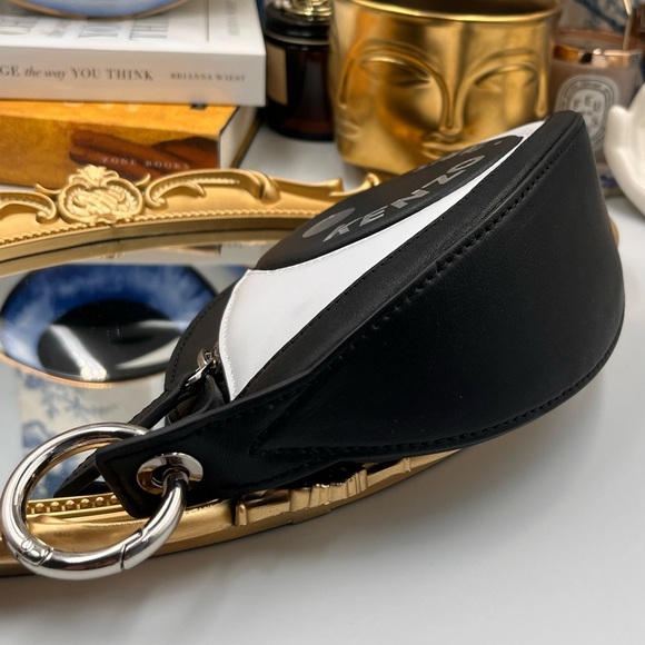 🆕 KENZO 🧿 NWOT Kontact Eye  Leather Clip Pouch - Picture 2 of 16